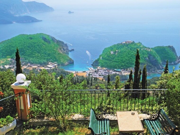corfu-palaiokastritsa-mouse-island-and-old-town-tour
