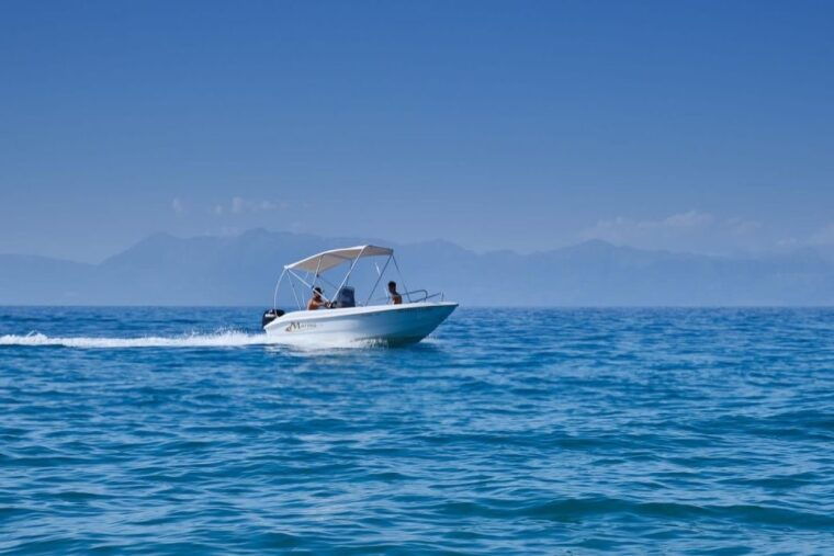 corfu-premium-boat-rental-without-skipper