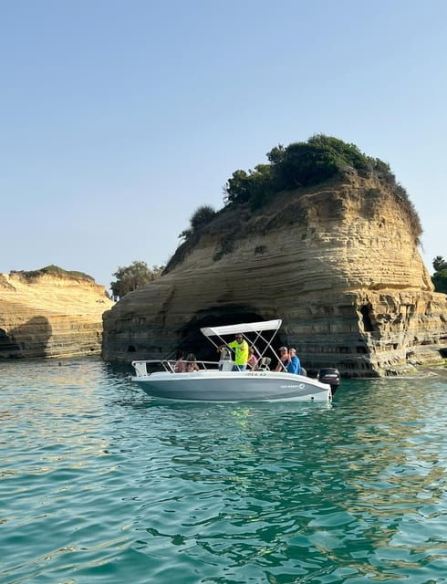 corfu-private-boat-trip-with-skipper