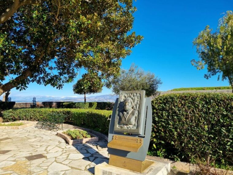 corfu-small-group-city-walking-tour
