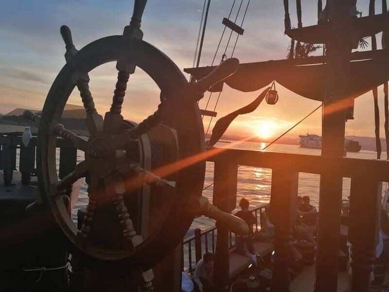 Corfu Town: 75 min. Pirate Ship Cruise around Corfu town - FAQ
