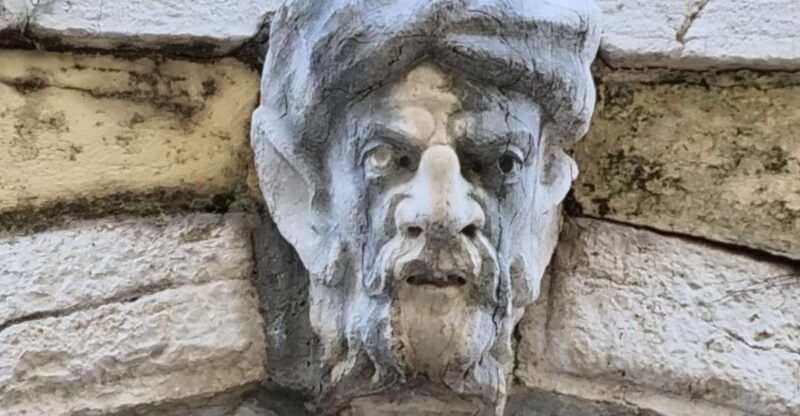 corfu-town-dark-myths-and-legends-tour-3