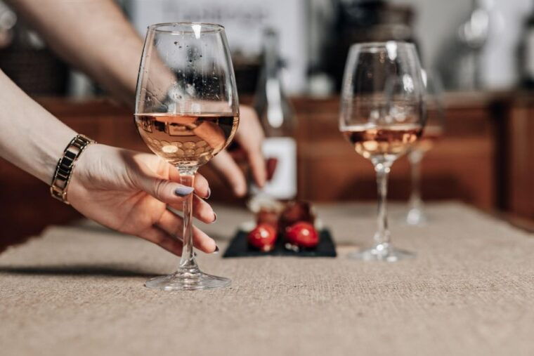 corfu-wine-tasting-with-5-native-grape-varieties-2