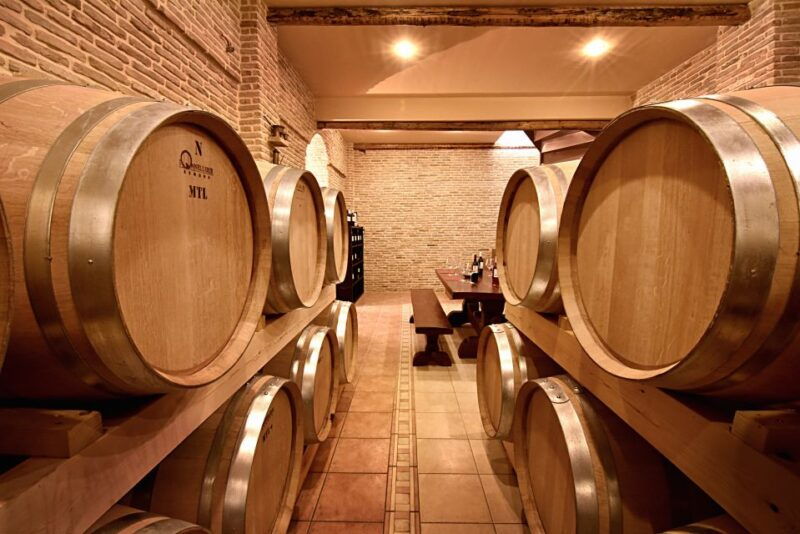 corinth-winery-tour-and-organic-fine-wine-tastings-2