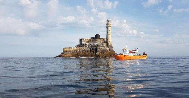 cork-fastnet-rock-lighthouse-and-cape-clear-island-tour