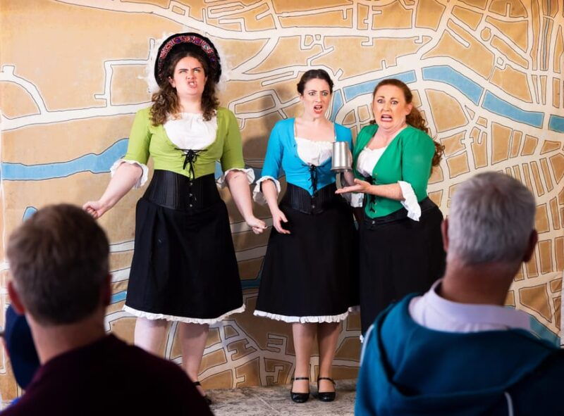 cork-hysterical-histories-comedic-dinner-theater-show