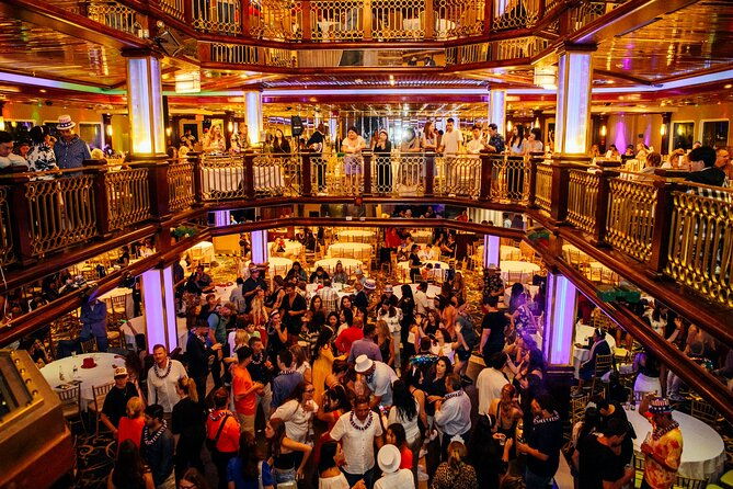 cornucopia-majesty-july-4th-nyc-fireworks-party-cruise