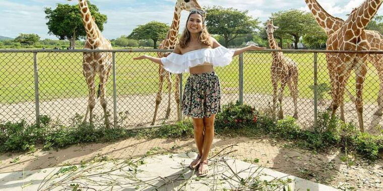 coron-black-island-calauit-private-safari-tour