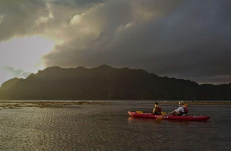 Coron: Coron Island Sunset Kayaking trail - Key Points