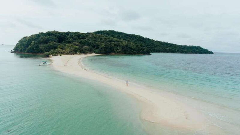 coron-island-beach-escapade-speedboat-tour-in-1-day