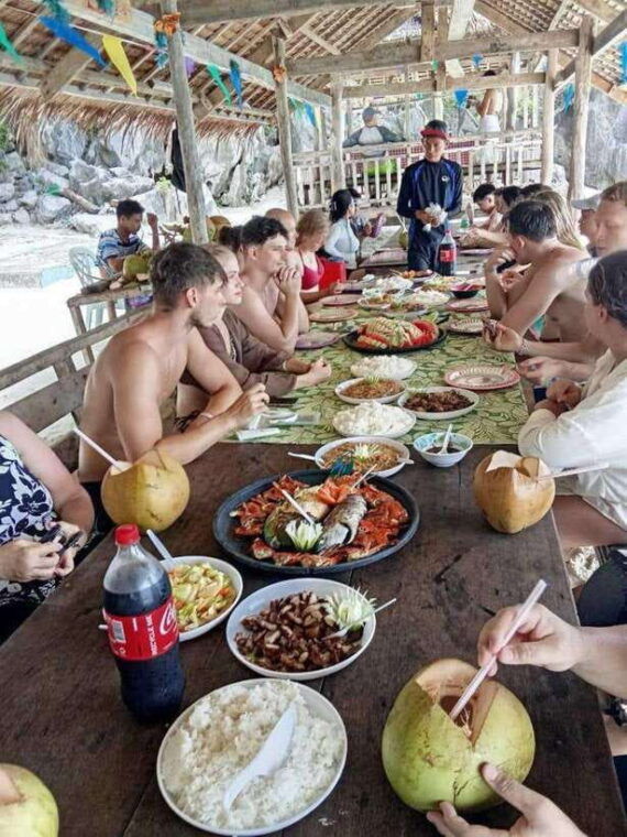 coron-island-hoping-boat-tour-with-lunch-transfer-super