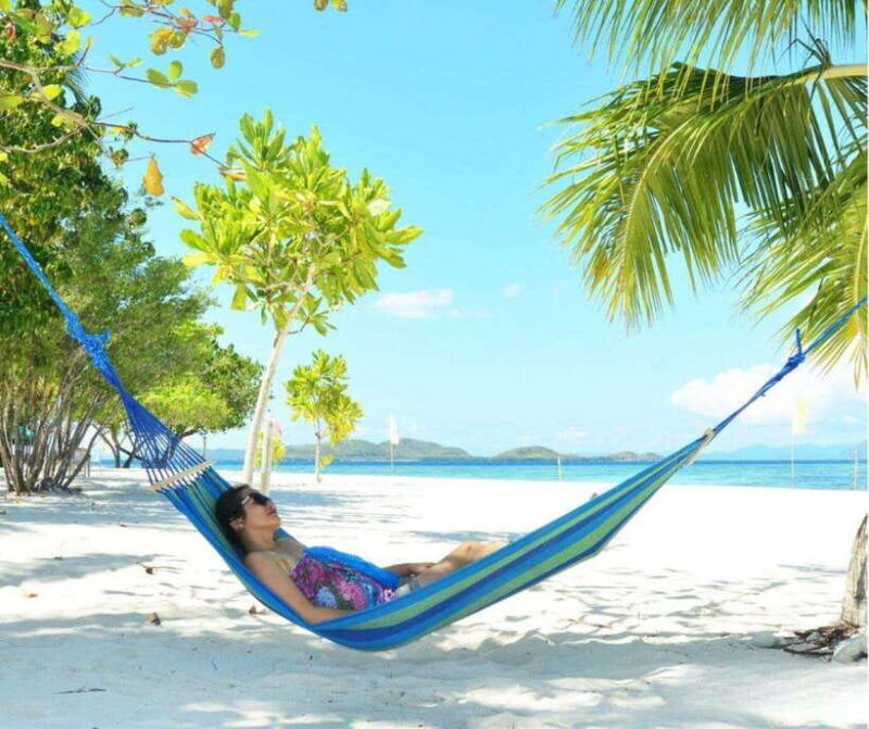 coron-island-hopping-and-beach-tour-with-lunch