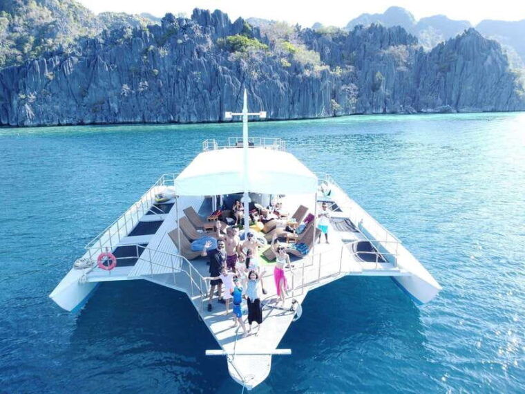 coron-island-luxury-trimaran-tour-pure-comfort-no-crowds