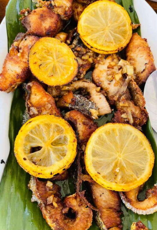 coron-island-sunset-cruise-luxury-trimaran-relax-unwind