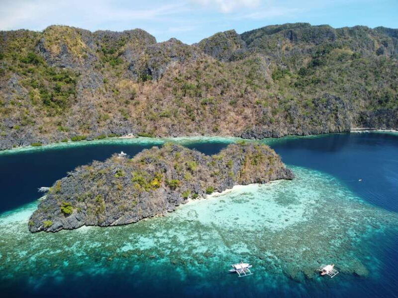 coron-island-tour-b-w-snorkeling-lagoon-adventures