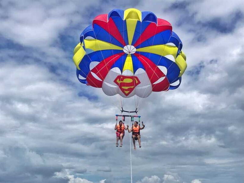 coron-parasailing-experience