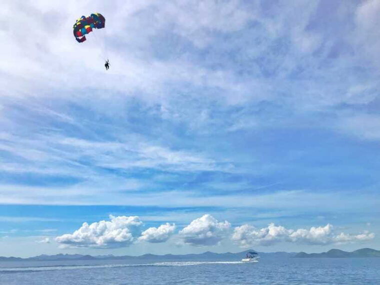 coron-parasailing-experience