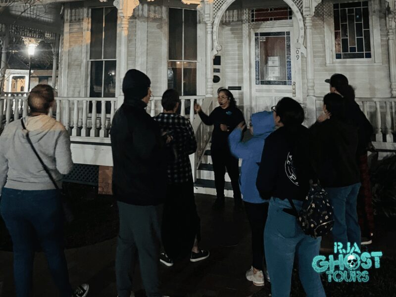 Corpus Christi: Guided Ghost Tour - An Overview of the Ghost Tour Experience