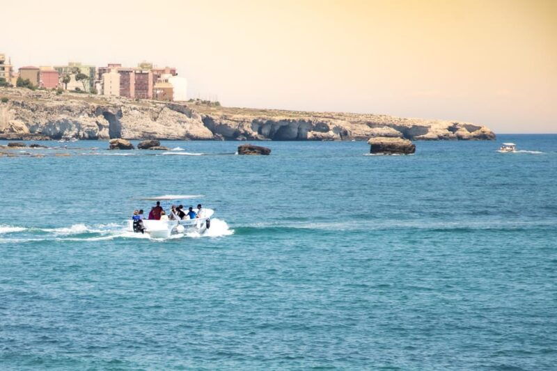 corrado-excursions-boat-tour-on-the-island-of-ortigia