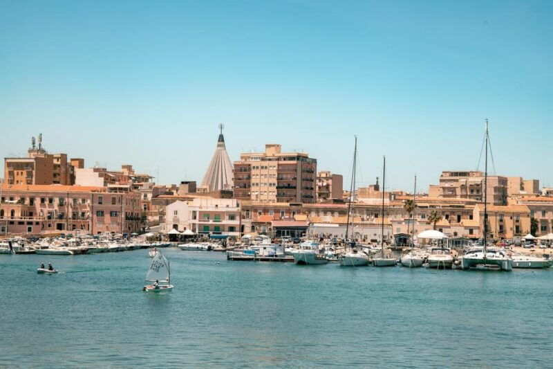 corrado-excursions-boat-tour-on-the-island-of-ortigia