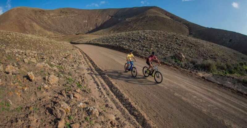 corralejo-e-bike-rental-with-map-to-popcorn-beach