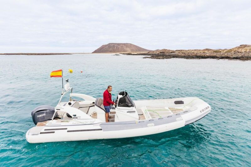 corralejo-lobos-island-catamaran-tour-with-drinks-snorkel