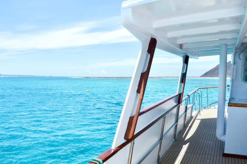 Corralejo: Snorkeling on Lobos Island & Return Ferry Ticket - The Itinerary in Detail: What You Can Expect
