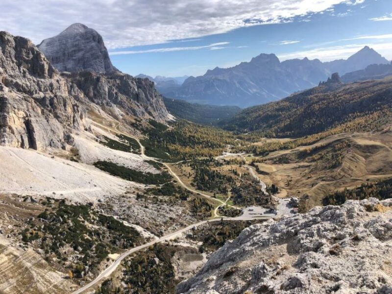 cortina-dampezzo-guided-tour-of-the-cortina-valley-and-lakes