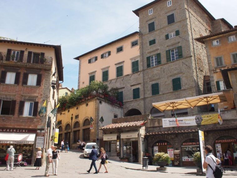 cortona-guided-walking-tour