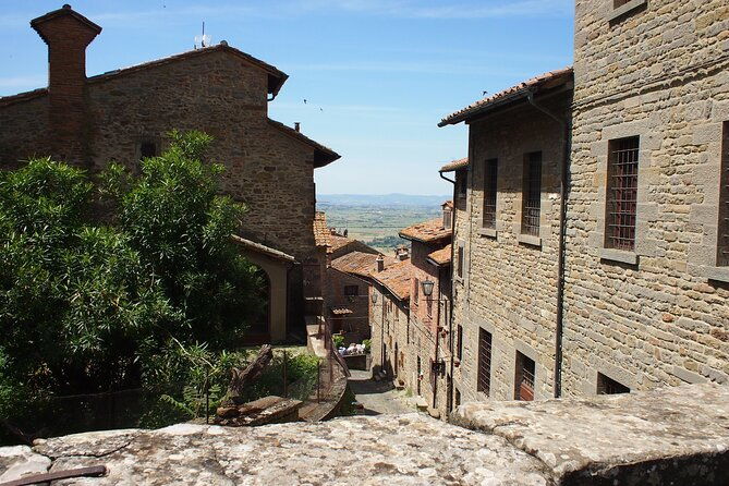 cortona-private-walking-tour-under-the-tuscan-sun