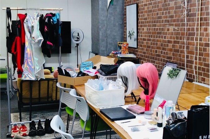 cosplay-experience-with-professional-makeup-and-photo-shoot