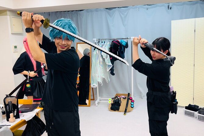 cosplay-experience-with-professional-makeup-and-photo-shoot