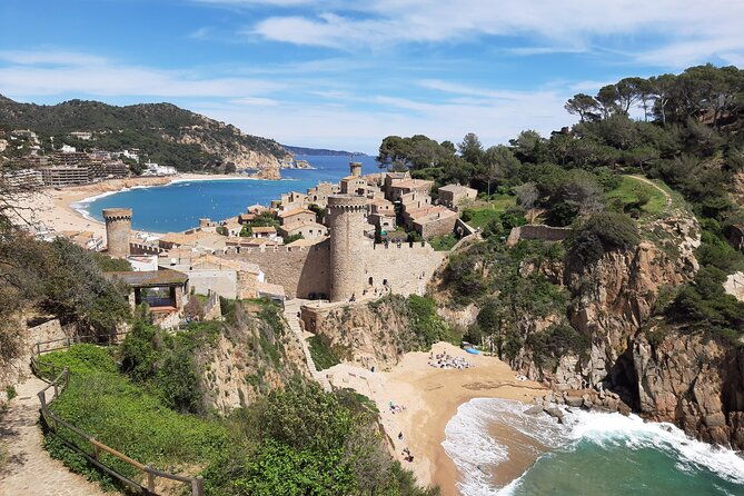 costa-brava-beach-trip-from-barcelona-to-tossa-de-mar