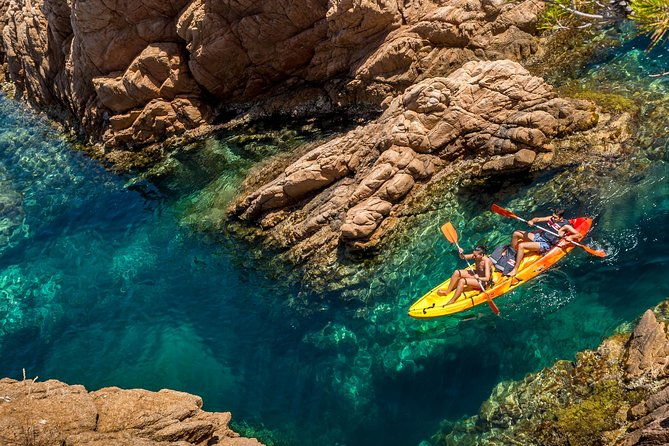 costa-brava-day-adventure-kayak-snorkel-cliff-jump-with-lunch