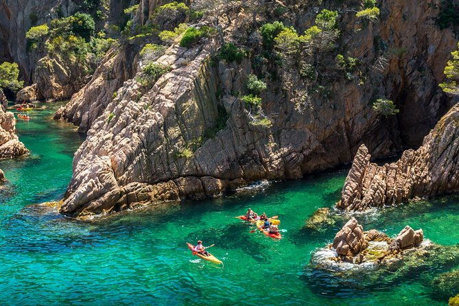 costa-brava-day-adventure-kayak-snorkel-cliff-jump-with-lunch