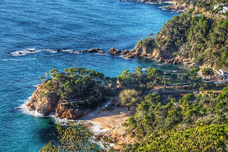 costa-brava-discovering-beaches-hiking-and-swimming