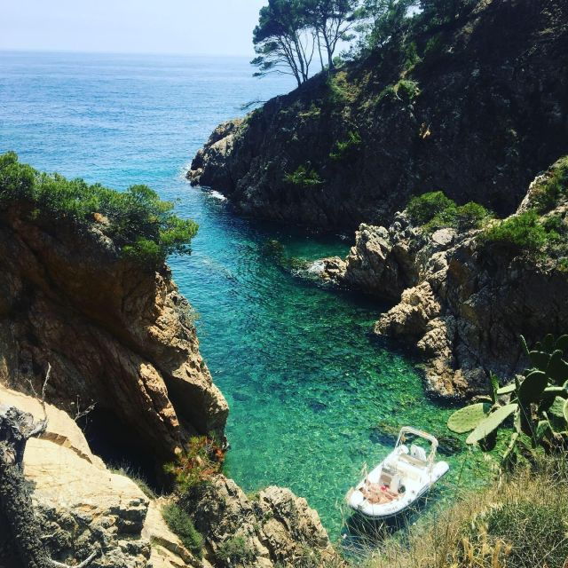 costa-brava-discovery-hike-swim-from-barcelona