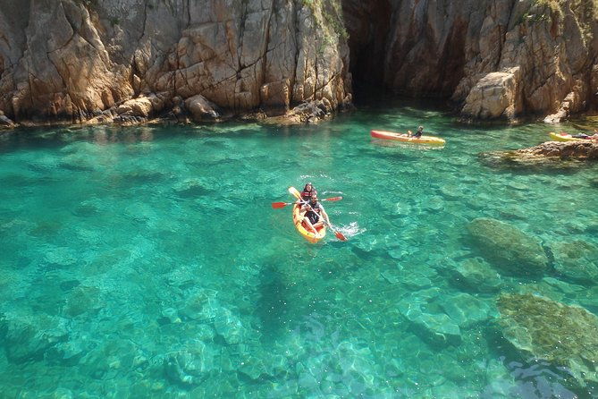 costa-brava-kayaking-and-snorkeling-small-group-tour-with-lunch