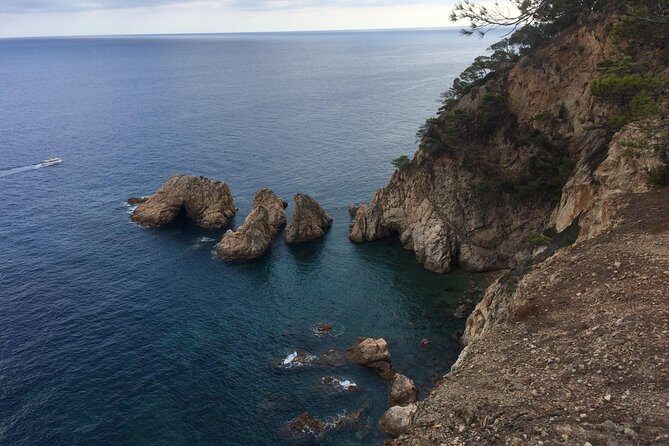 Costa Brava Scenic Hike & Tossa de Mar Small Group Tour - Authentic Experiences and Genuine Value