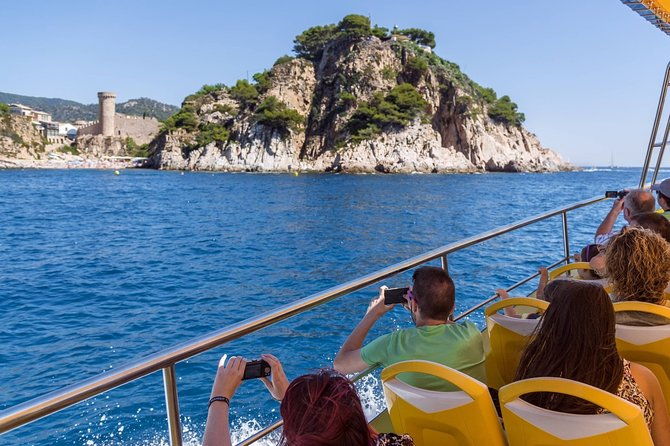 costa-brava-tossa-de-mar-private-tour-hotel-pick-up-boat-ride