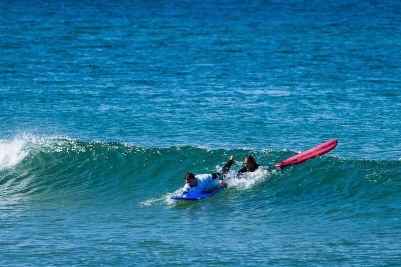 Costa da Caparica: Surf Lesson 2 hour All levels - Key Points