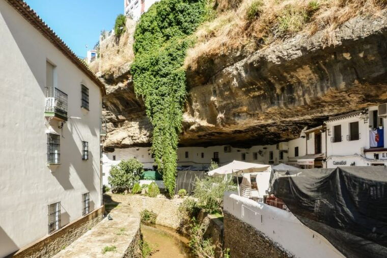 costa-del-sol-and-malaga-ronda-and-setenil-de-las-bodegas