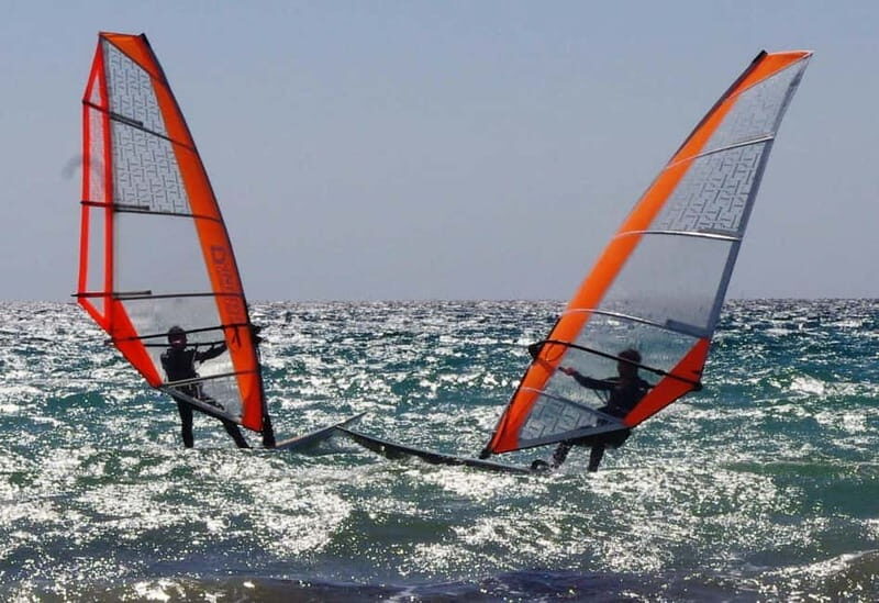 Costa del Sol: Beginner class Dynamic Windsurfing - Equipment and Preparation