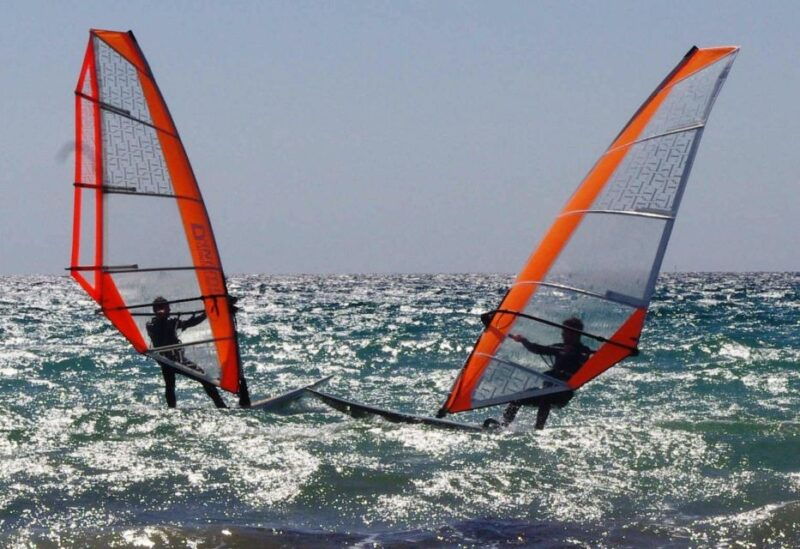costa-del-sol-beginner-class-dynamic-windsurfing