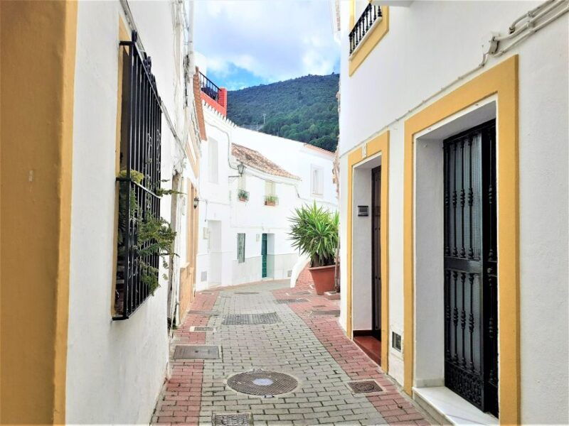 costa-del-sol-private-tour-to-ojen