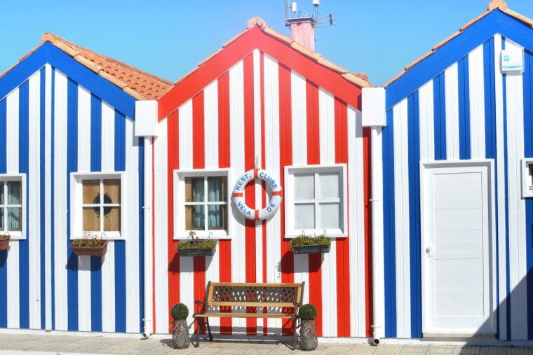 costa-nova-tour-color-stripe-houses