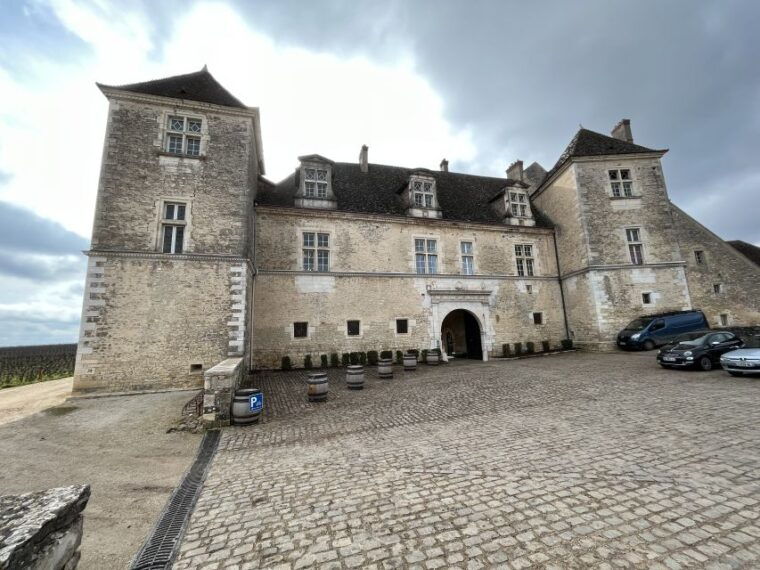 cote-de-nuits-private-local-wineries-and-wine-tasting-tour