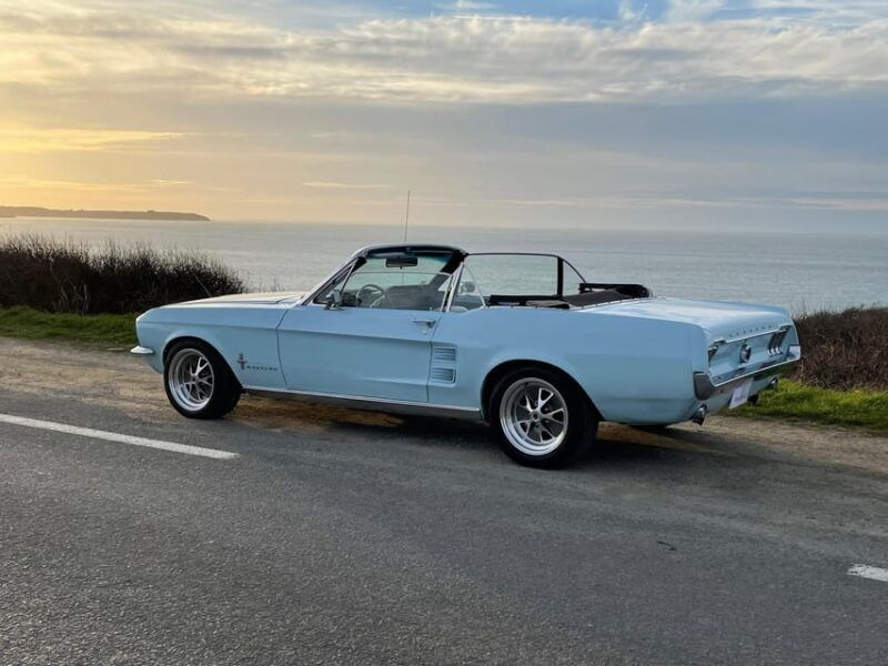 cote-demeraude-ford-mustang-tour-on-the-emerald-coast