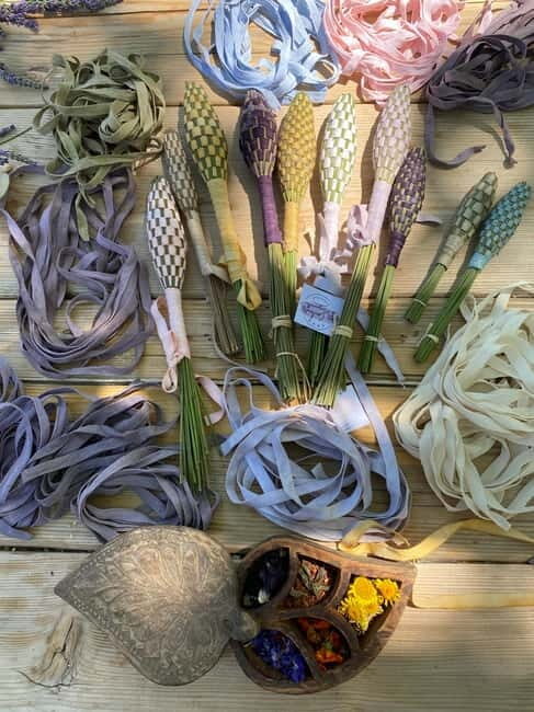 Cotignac: Lavender spindle workshop - An In-Depth Look at the Lavender Spindle Workshop  