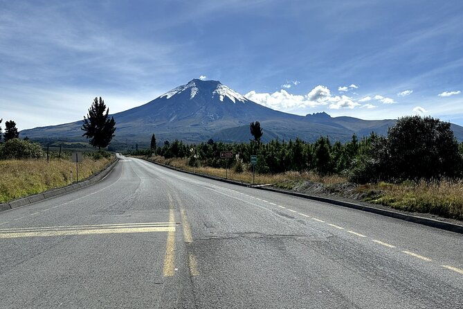 cotopaxi-adventure-tour-explore-ecuadors-iconic-volcano